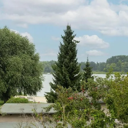 Zur Regatta Brandenburg (Brandenburg an der Havel)